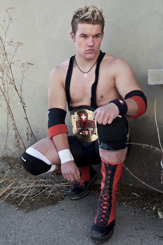 http://www.tomaszfall.ch/files/gimgs/th-9_jason_v2.jpg
